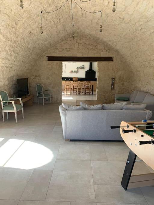 Villa Mas En Campagne Mallemort Esterno foto