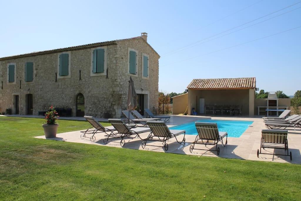 Villa Mas En Campagne Mallemort Esterno foto